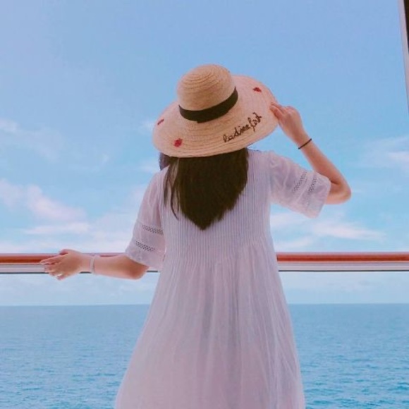 Meet your Posher, Mishelle - Picture 1 of 1